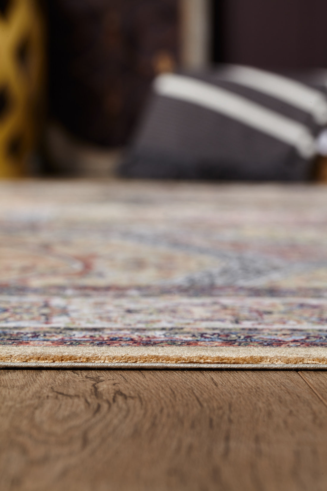 Dome Majesty Traditional Rug - Hazel - 2038