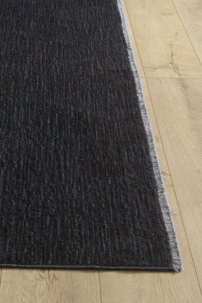 Obsidian Nights Solid Color Rug - R282QD