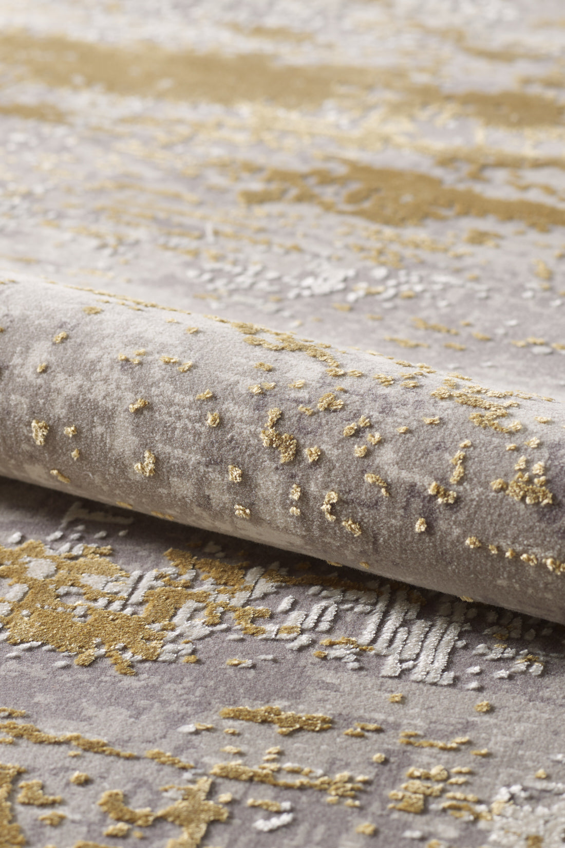 Gold Strokes Premium Rug - 1052EG