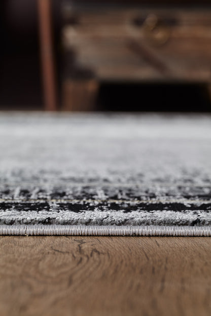 Dark Majesty Premium Rug - M235I