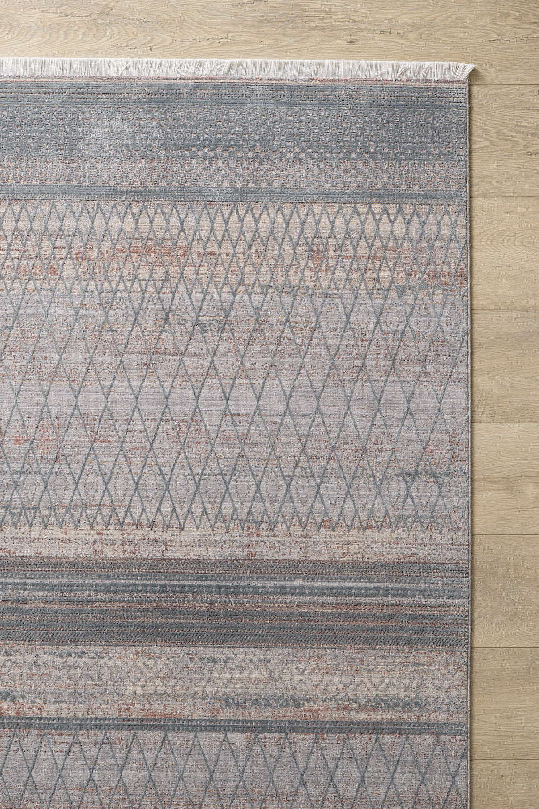 Tribal Essence Trellis Rug - HRD005