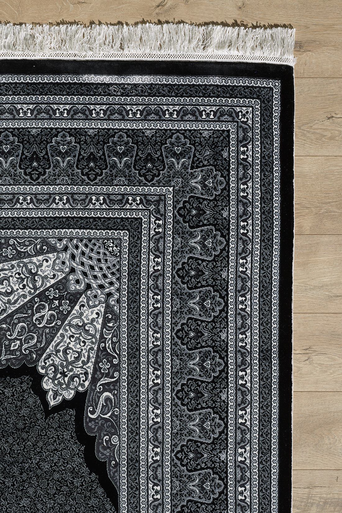 Istanbul Silk Medallion Rug - Obsidian - 1166D