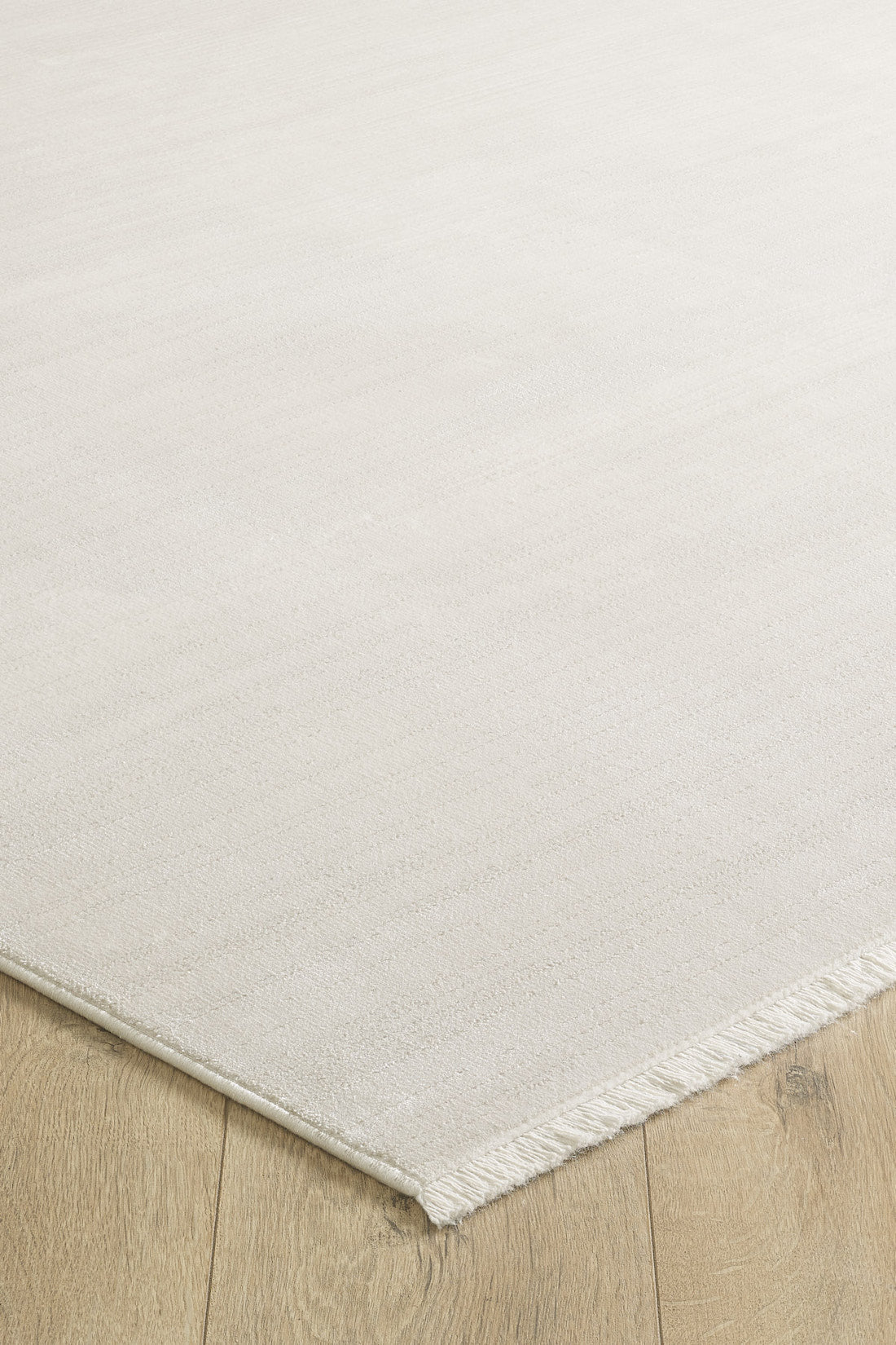 Timeless Ivory - Premium Rug - LN201